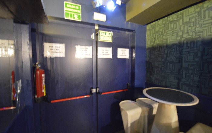 Transfert - Bar Copas Musical -
Barcelona - Eixample Izquierdo