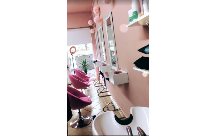 Traspaso - Peluquerias y Estetica -
Premià de Mar