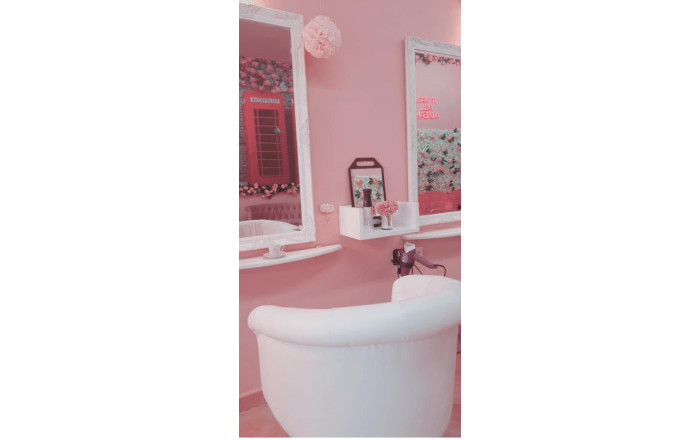 Traspaso - Peluquerias y Estetica -
Premià de Mar