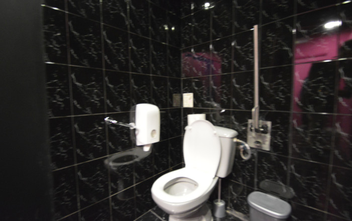 Transfert - Bar Copas Musical -
Barcelona - Eixample Izquierdo