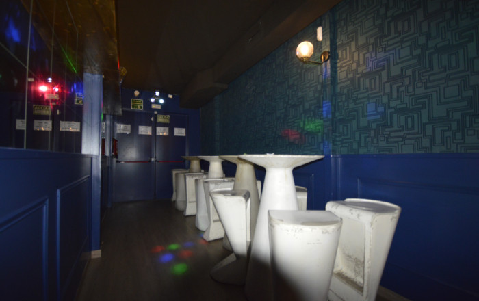 Transfert - Bar Copas Musical -
Barcelona - Eixample Izquierdo