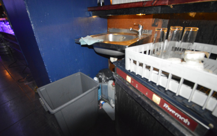 Transfert - Bar Copas Musical -
Barcelona - Eixample Izquierdo