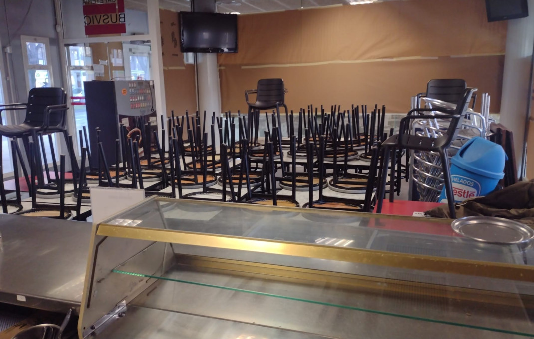 Traspaso - Bar Restaurante -
Vic