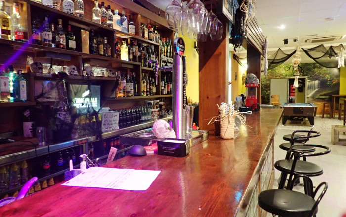 Traspaso - Bar Copas Musical -
Castelldefels