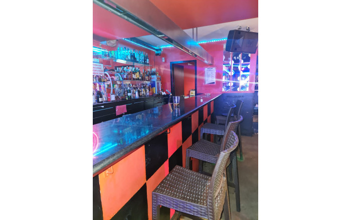 Traspaso - Bar Copas Musical -
Cornella de Llobregat - Sant Ildefons