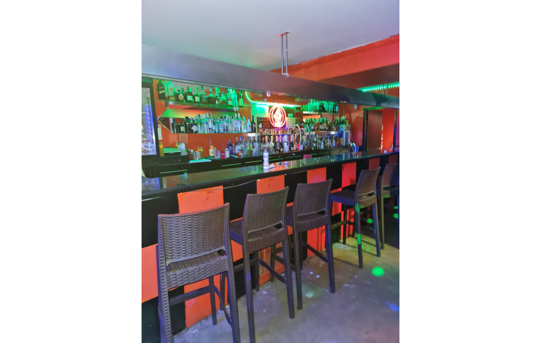 Traspaso - Bar Copas Musical -
Cornella de Llobregat - Sant Ildefons