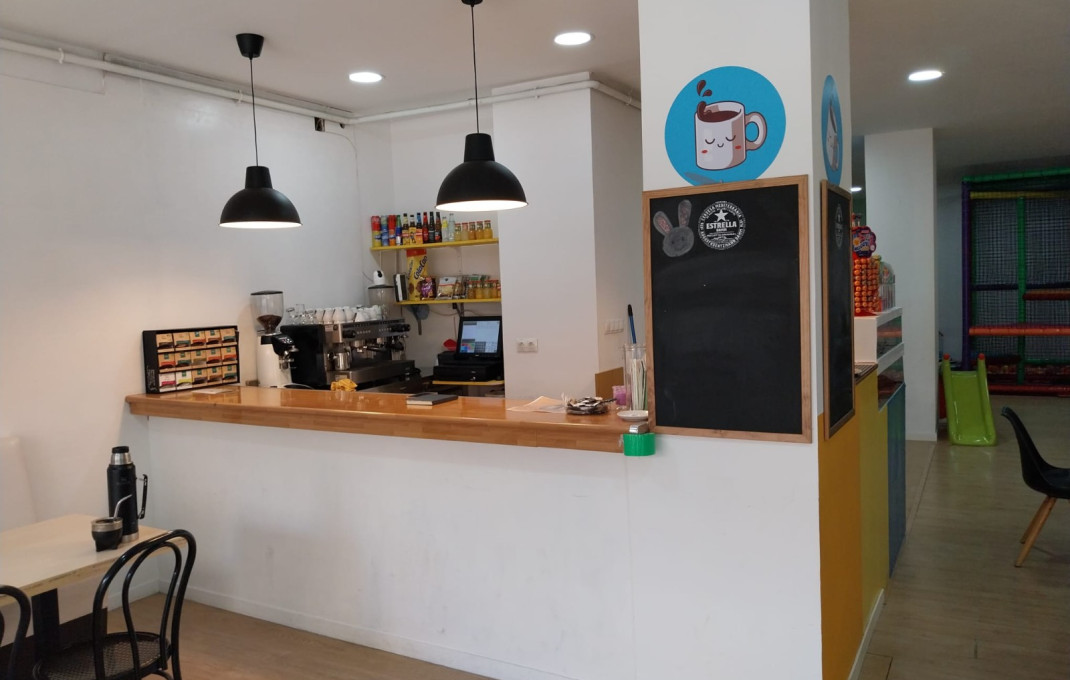 Traspaso - Bar-Cafeteria -
Sabadell