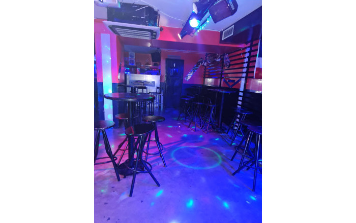 Traspaso - Bar Copas Musical -
Cornella de Llobregat - Sant Ildefons