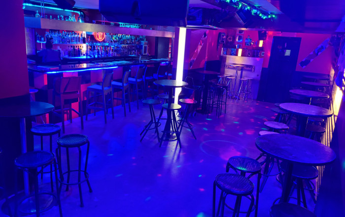 Traspaso - Bar Copas Musical -
Cornella de Llobregat - Sant Ildefons