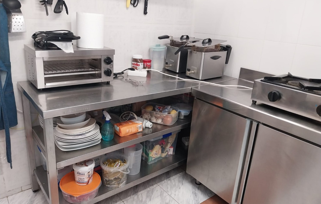 Traspaso - Bar-Cafeteria -
Sabadell