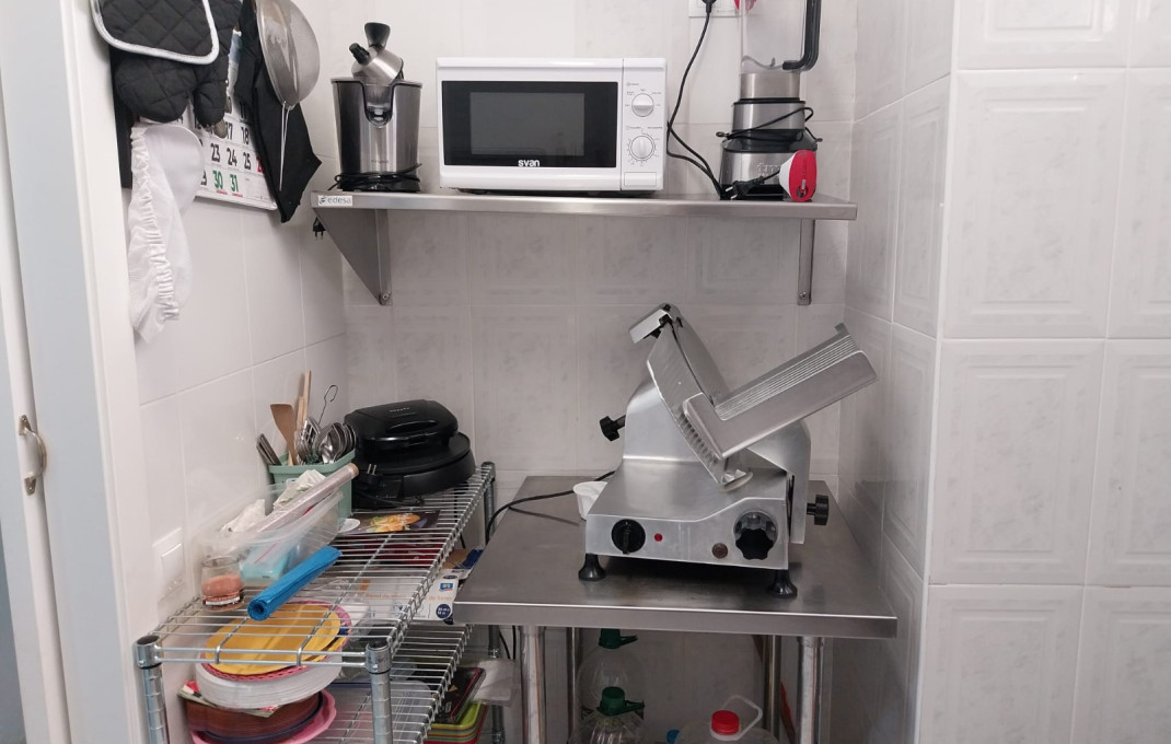 Traspaso - Bar-Cafeteria -
Sabadell