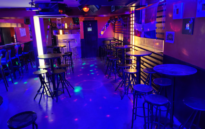 Traspaso - Bar Copas Musical -
Cornella de Llobregat - Sant Ildefons