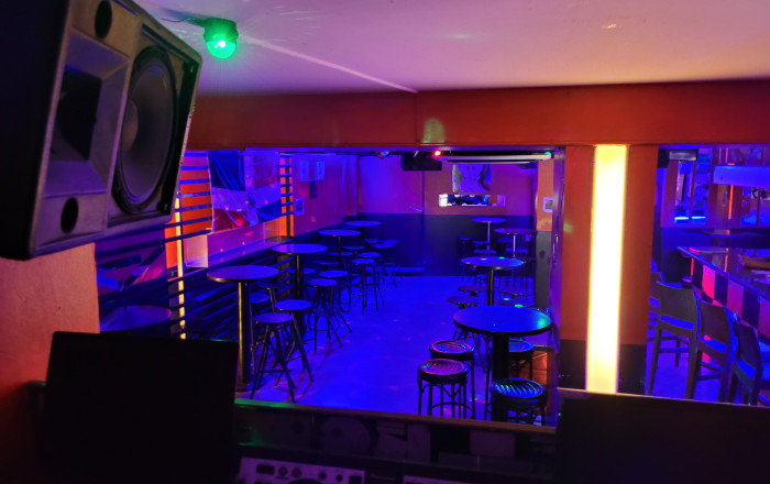 Traspaso - Bar Copas Musical -
Cornella de Llobregat - Sant Ildefons