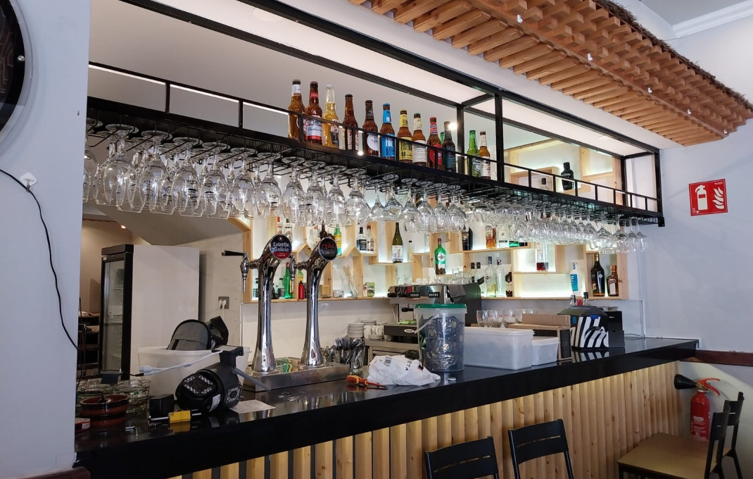 Traspaso - Bar Restaurante -
Terrassa