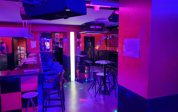 Traspaso - Bar Copas Musical -
Cornella de Llobregat - Sant Ildefons