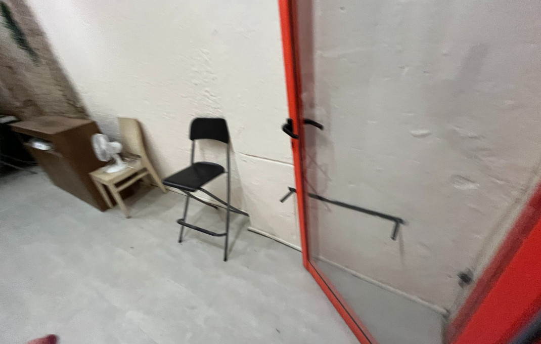 Traspaso - Peluquerias y Estetica -
Barcelona - Ciutat Vella