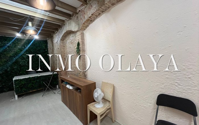 Traspaso - Peluquerias y Estetica -
Barcelona - Ciutat Vella