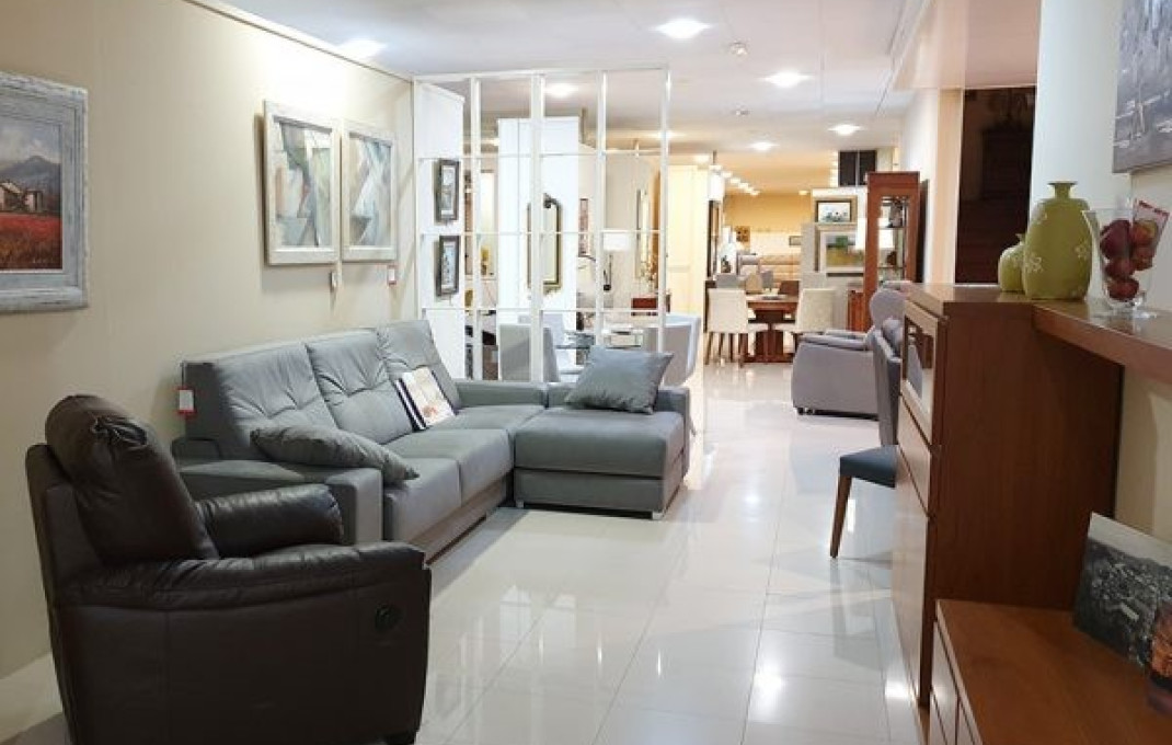 Traspaso - Tiendas -
Girona