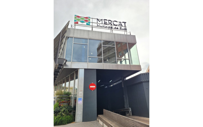 Venta en rentabilidad - Local comercial -
Rubí