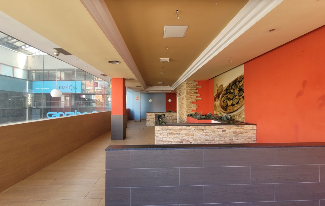 Traspaso - Restaurante -
Castelldefels