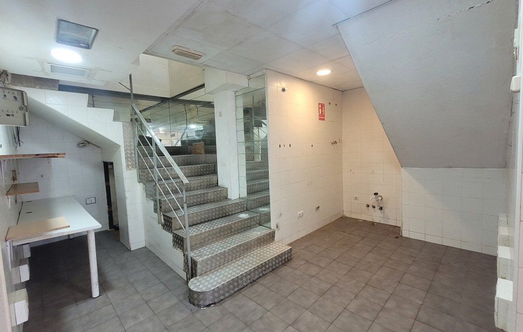 Traspaso - Restaurante -
Castelldefels