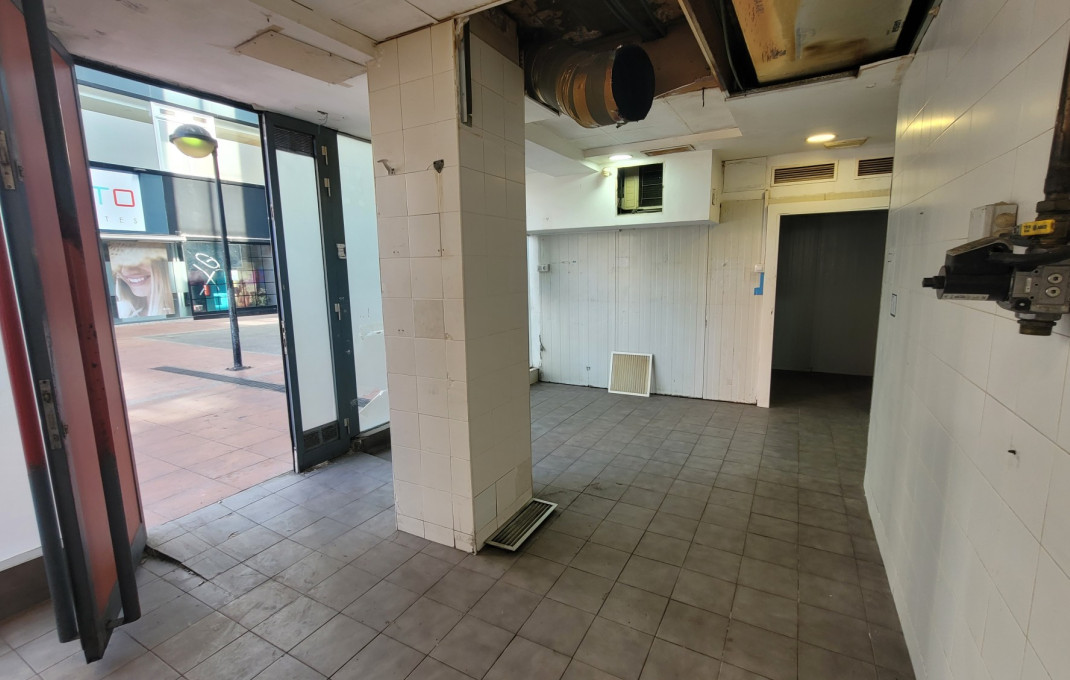 Traspaso - Restaurante -
Castelldefels