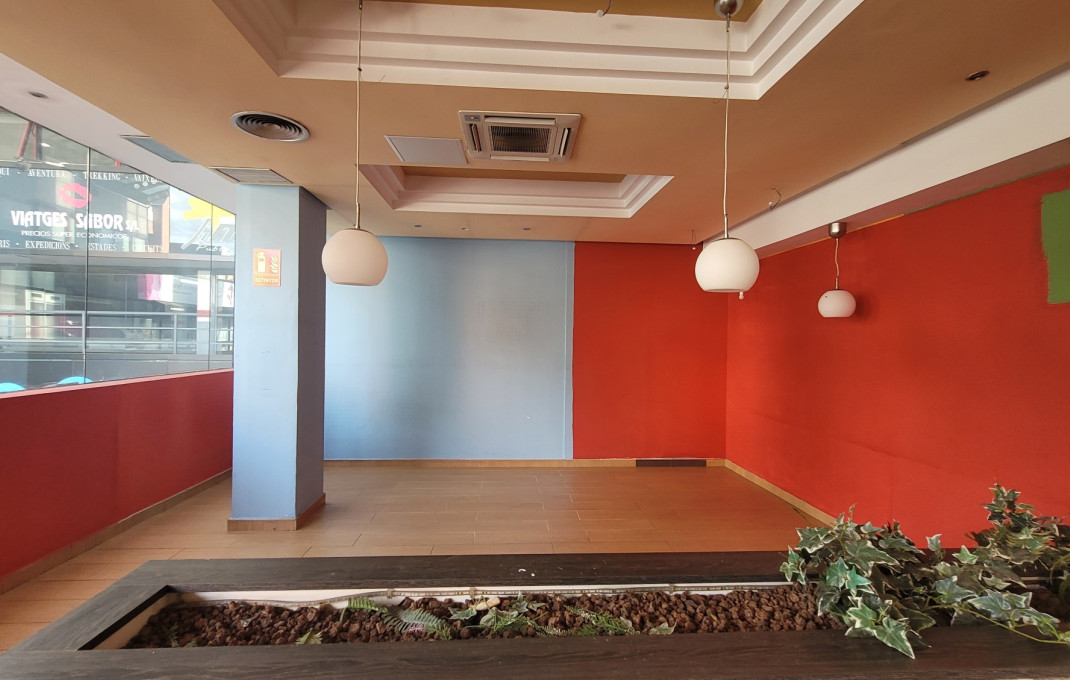 Traspaso - Restaurante -
Castelldefels