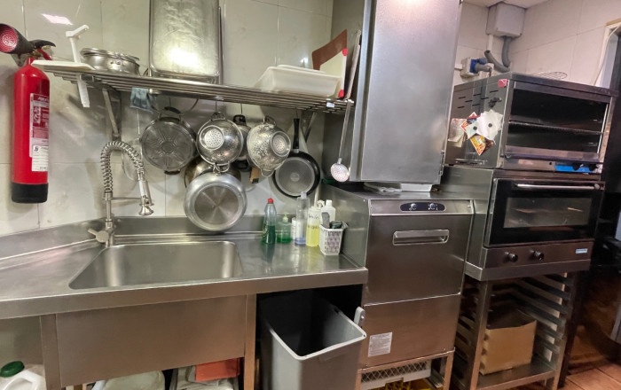 Sale - Bar Restaurante -
L'Hospitalet de Llobregat