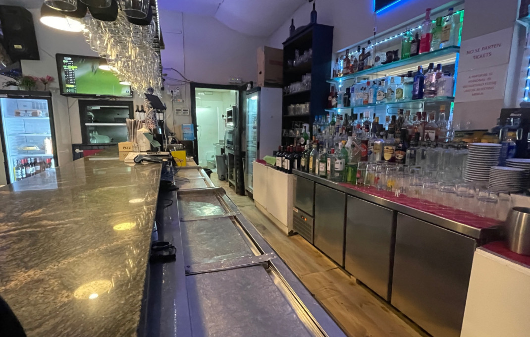 Sale - Bar Restaurante -
L'Hospitalet de Llobregat