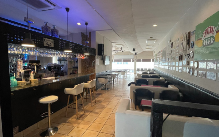 Sale - Bar Restaurante -
L'Hospitalet de Llobregat
