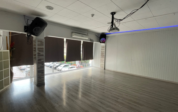 Sale - Bar Restaurante -
L'Hospitalet de Llobregat