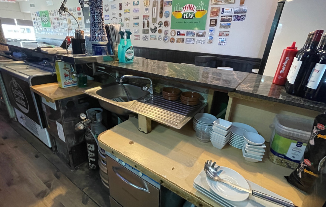 Sale - Bar Restaurante -
L'Hospitalet de Llobregat