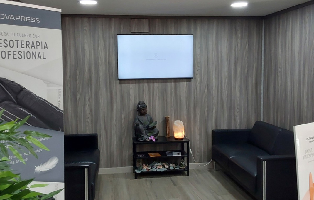 Venta - Local comercial -
Sabadell