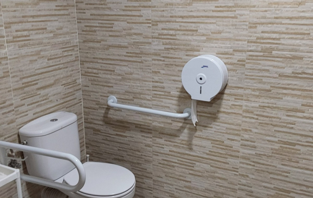 Traspaso - Peluquerias y Estetica -
Sabadell