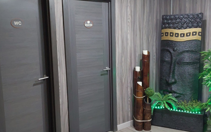 Traspaso - Peluquerias y Estetica -
Sabadell