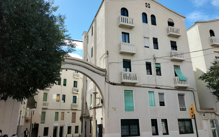 Venta - Local comercial -
Sant Feliu