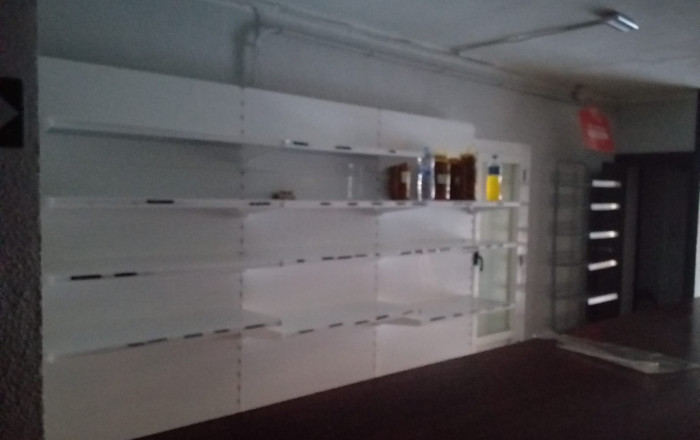 Venta - Local comercial -
Sant Feliu