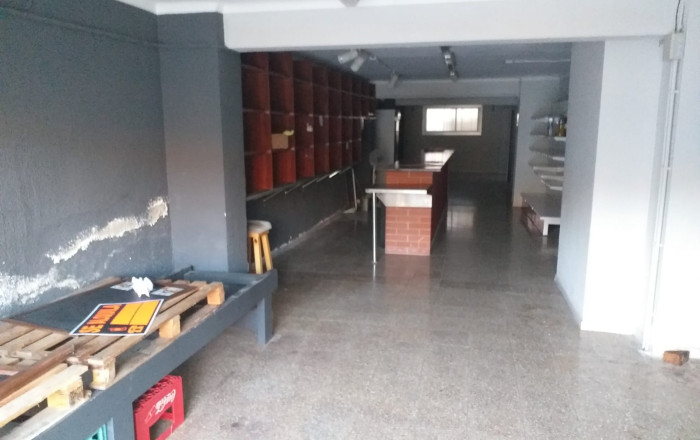 Venta - Local comercial -
Sant Feliu