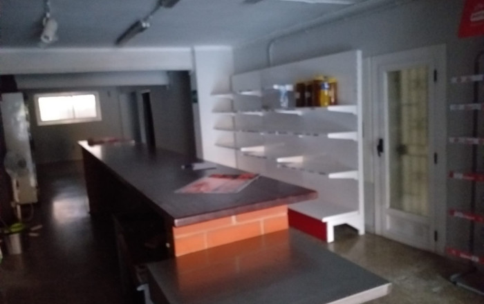 Venta - Local comercial -
Sant Feliu