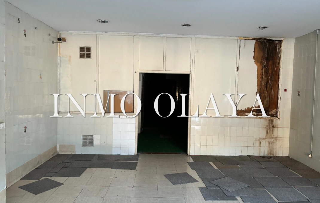 Venta en rentabilidad - Local comercial -
Santa Coloma de Gramenet