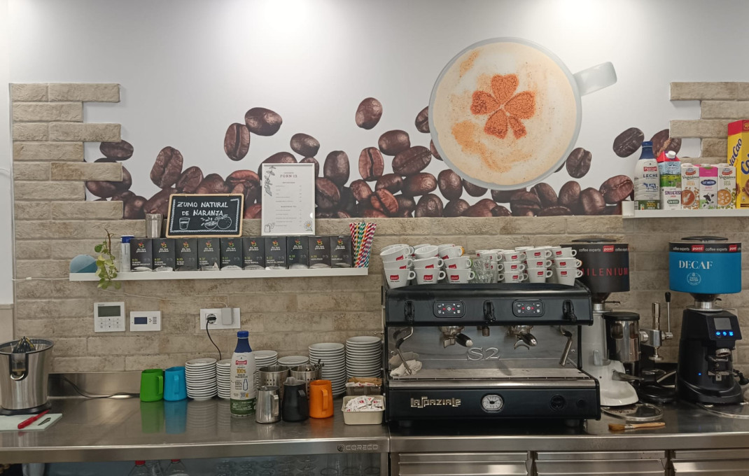 Traspaso - Obradores y/o Panaderias -
Badalona