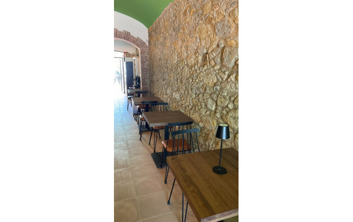 Traspaso - Bar Restaurante -
La Bisbal d'Empordà