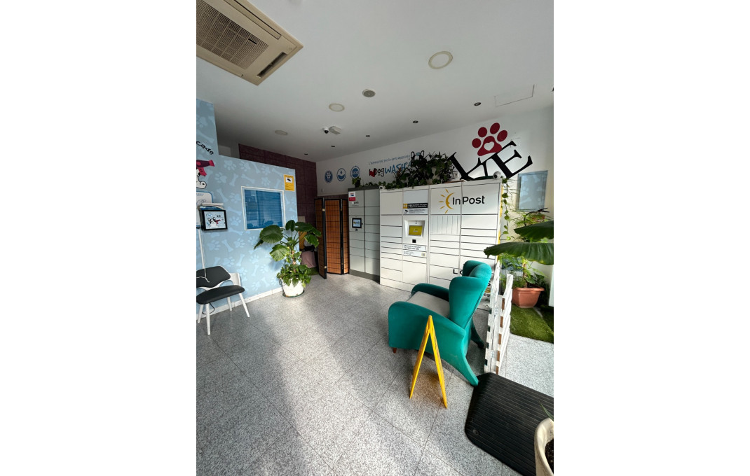 Traspaso - Local comercial -
Castelldefels