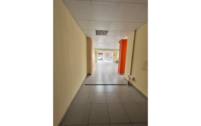 Revente - Local comercial -
Gavá