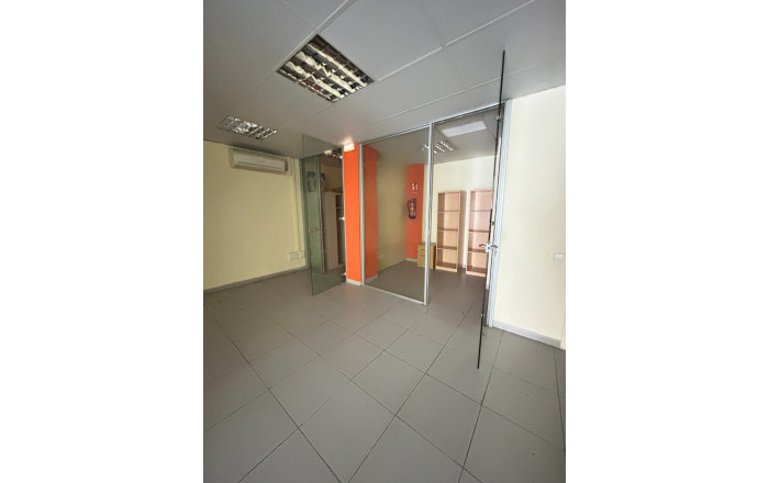 Alquiler - Local comercial -
Gavá