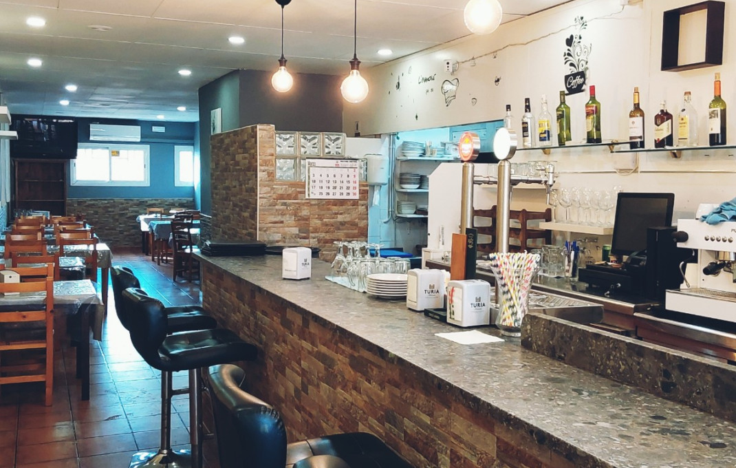 Traspaso - Licencia C2 -
Barberá del Vallés