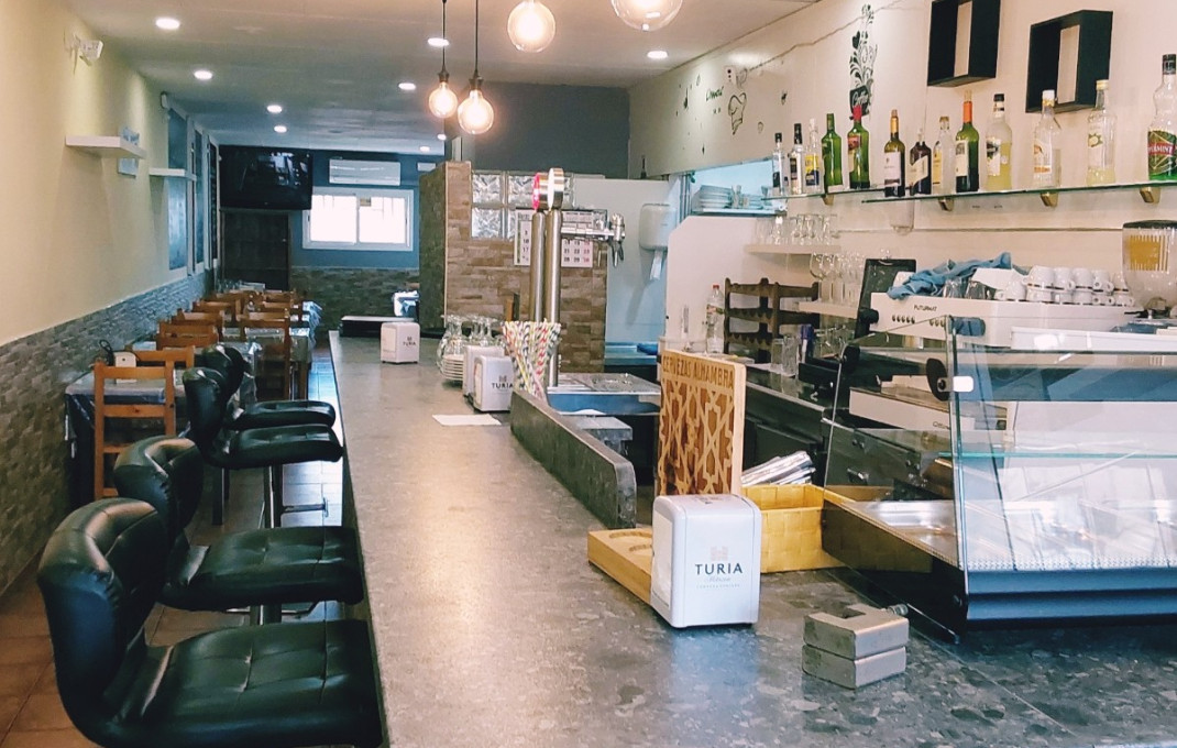 Traspaso - Licencia C2 -
Barberá del Vallés