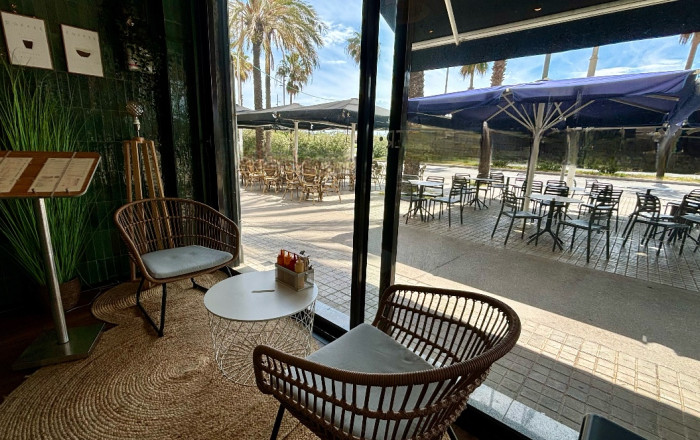 Transfer - Bar Restaurante -
Barcelona - Poblenou