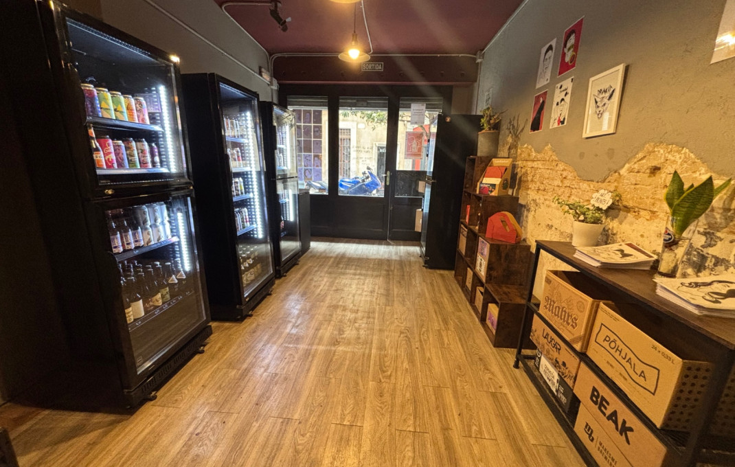 Traspaso - Tienda Alimentacion  -
Barcelona - Gràcia