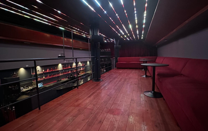 Transfert - Bar Copas Musical -
Barcelona - Eixample Izquierdo